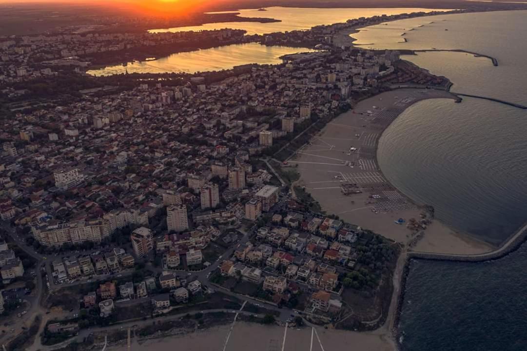 Tomis Apartament Apartment Constanta Luaran gambar